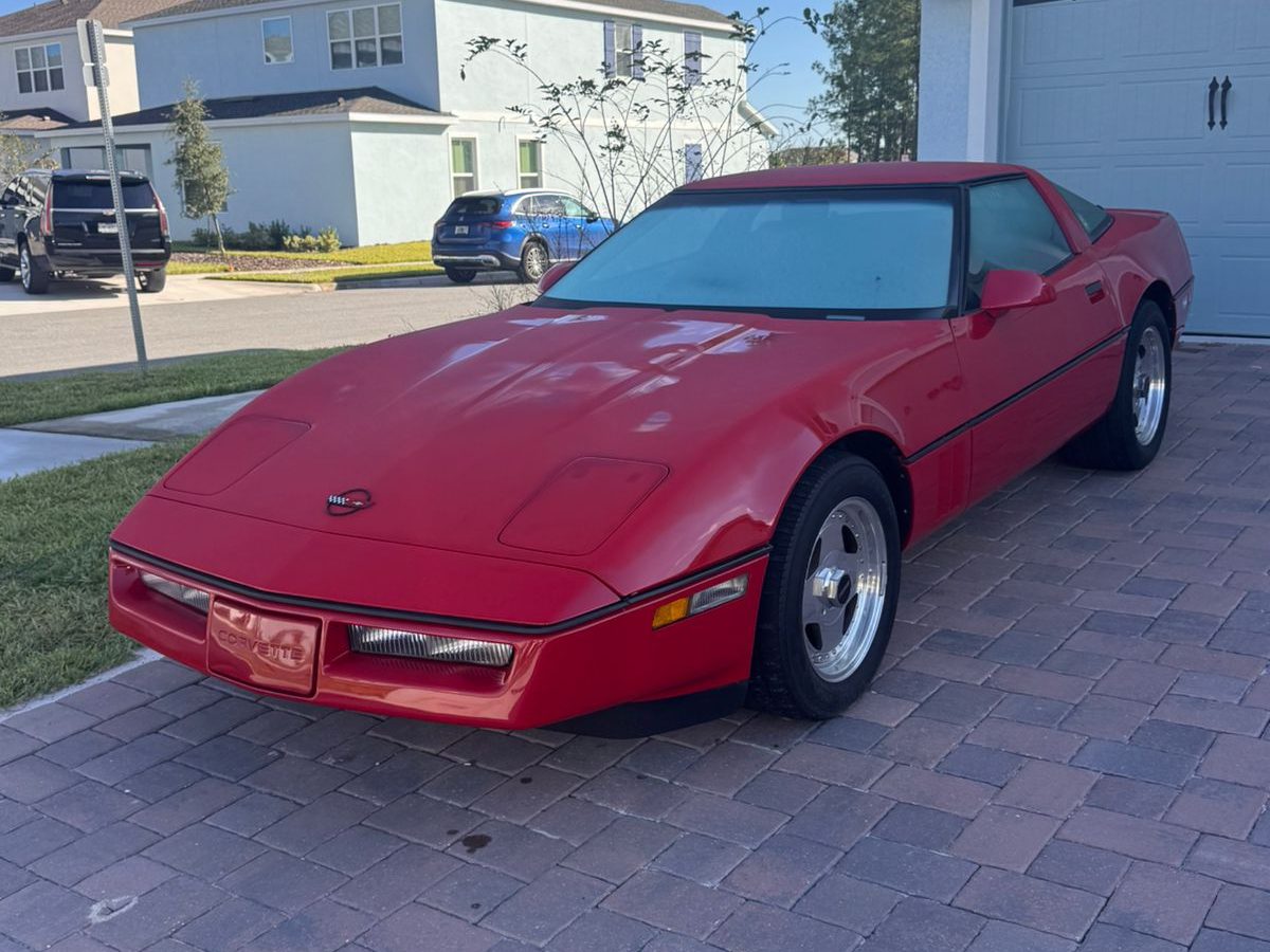 Chevrolet Corvette C4 1984 importado pela FullTime